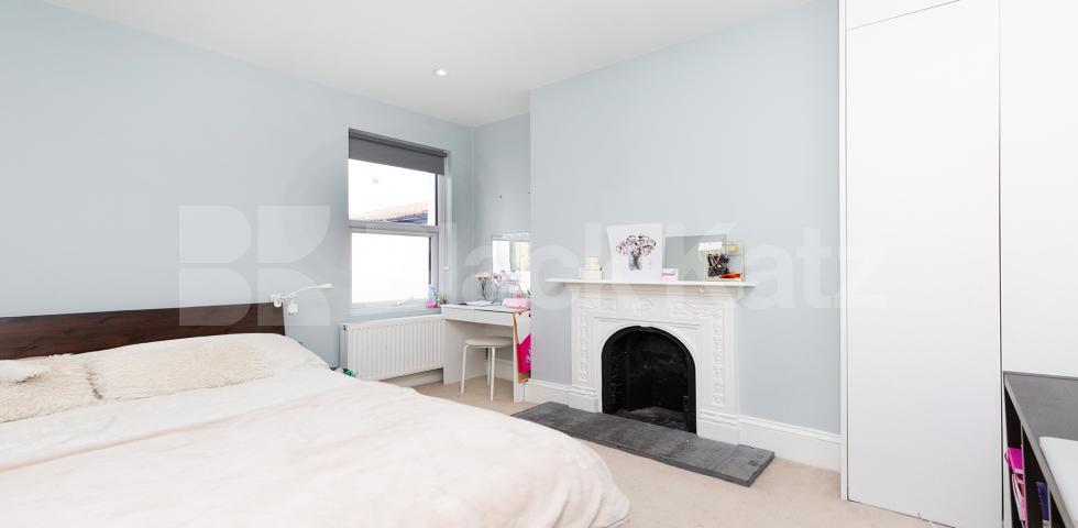 			3 Bedroom, 1 bath, 1 reception Apartment			 Imperial Road, WOOD GREEN / BOUNDS GREEN